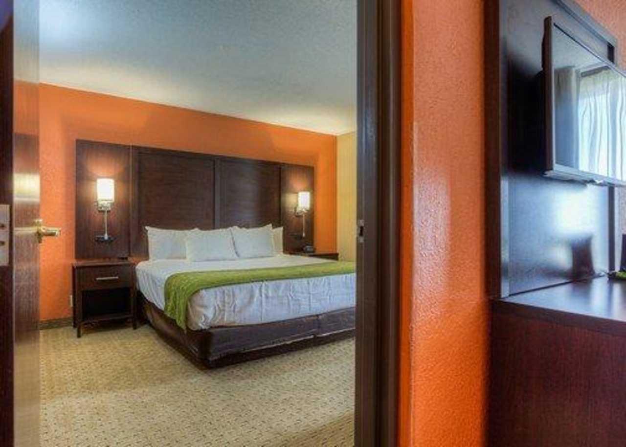 Comfort Inn & Suites Evansville Airport Exteriér fotografie