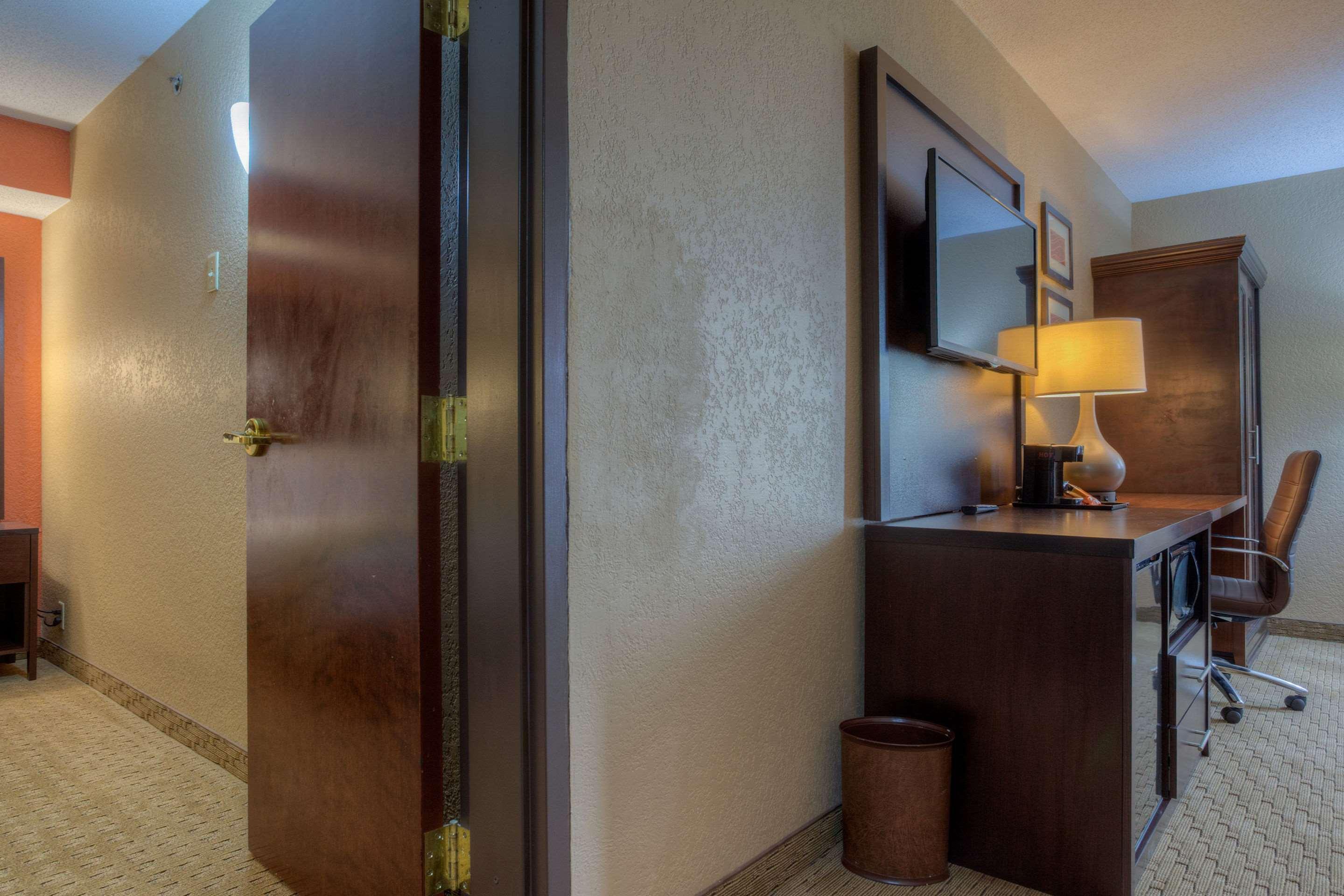 Comfort Inn & Suites Evansville Airport Exteriér fotografie