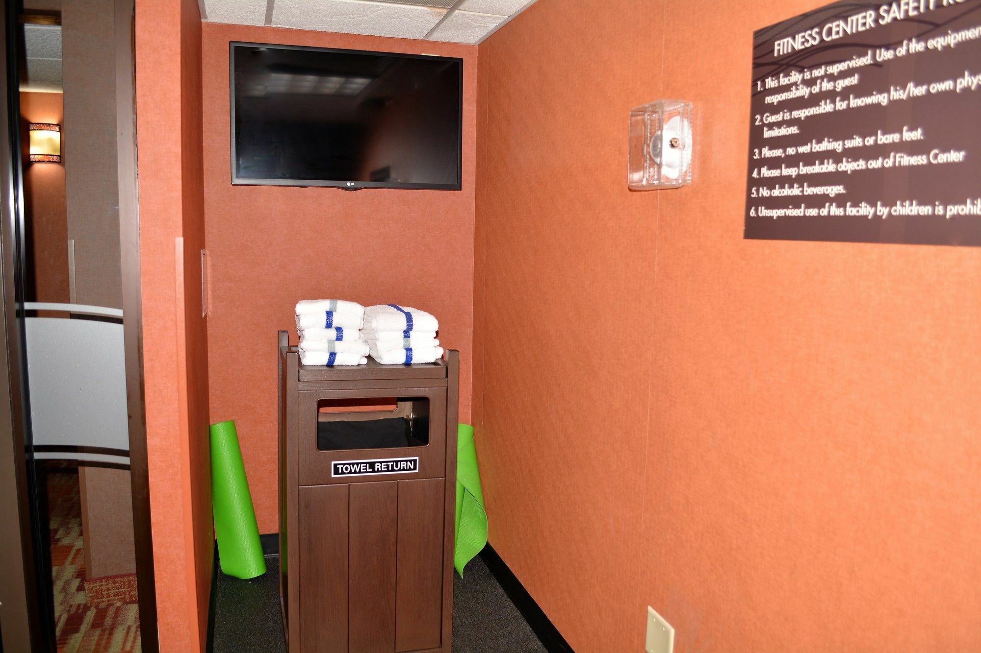 Comfort Inn & Suites Evansville Airport Exteriér fotografie